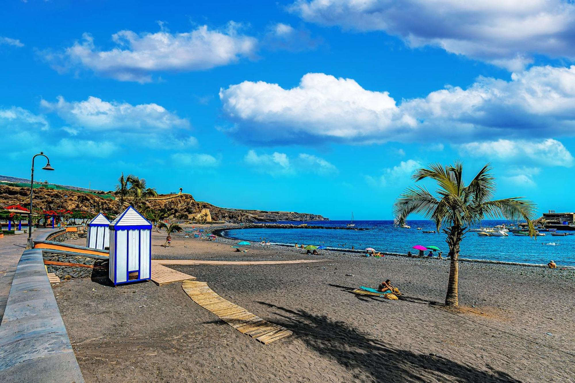 Luxury 2Bedroom Apartment On San Juan Beach Playa de San Juan  Exterior photo